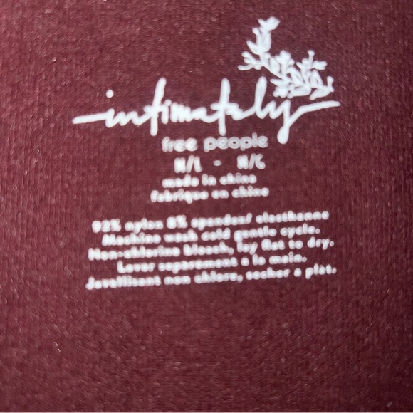 NWT Free People Wine Long Sleeve Open Back Mock Neck Top Size Medium/Large - Picture 8 of 12